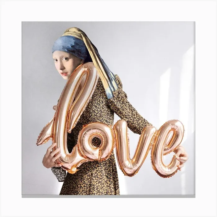 Pearls Love Square Canvas Print by Dikhotomy
